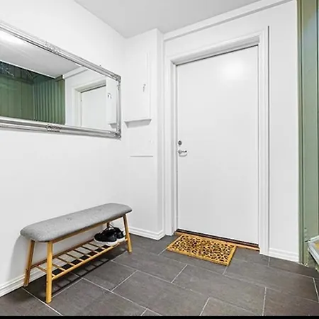 Homestay szállás Ledig Rom I Enebolig Sentralt I